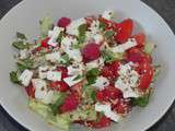 Salade de tomates, framboises et basilic