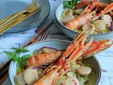 Fondue de poireaux, boudins blancs aux noix de Saint-Jacques et langoustine