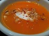 Soupe de courge butternut aux noisettes, simple et rapide