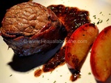 Tournedos à la Pancetta & Pommes Rôties Flambé au Calvados