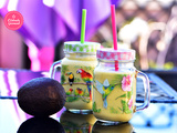 Smoothie avocat ananas coco