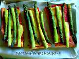 Pizza aux tomates et asperges