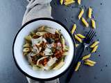 Veggie bolo, penne et parmesan