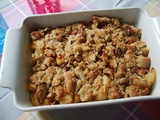 Crumble aux pommes, graines de sésame et noix de macadamia