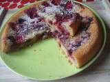 Gâteau aux amandes et aux fruits rouges