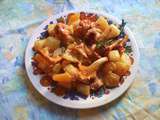 Poêlée de pommes de terre, potiron et girolles