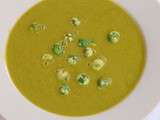 Velouté de petits pois au wasabi et crackers japonais