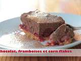 Dessert chocolat, framboises et corn flakes sans gluten, sans lait