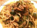 Spaghettis aux champignons et courgettes