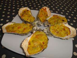 Huîtres gratinées aux poireaux