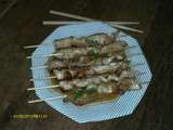 Brochettes yakitori de poulet, sauce teriyaki