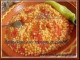 Berkoukesses (plomb) avec oignons et tomates