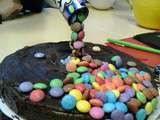 Gravity cake smarties