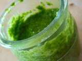 Pesto de fanes de radis