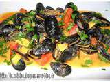 Moules au poivron et à la coriandre fraîche