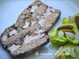 Terrine de poulet aux noix