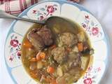 Bouillon de pot-au-feu aux boulettes