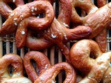 Bretzels en forme de nœuds pour Noël