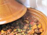 Tajine de boulettes aux poivrons, pois chiches, olives & fonds d'artichaut