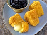 Camembert pané frit et confiture de myrtilles