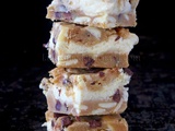 Cheesecake cookie bar