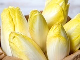 Avec une endive