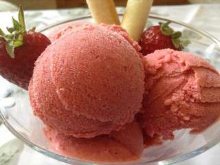 Glace à la fraise, dessert d'Eté