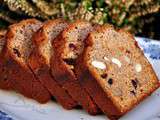 Pain d'épices à la farine de châtaigne, noix, noix de Pecan, amandes et cranberries