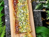 Quiche aux herbes du jardin et Saint Agur