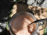 Smoothie à la Whey protein au chocolat et lait d'amande grilée