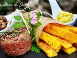 Steak de boeuf haché et ses frites de polenta