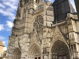 Ville de Meaux, sa Cathédrale, Jardin Bossuet