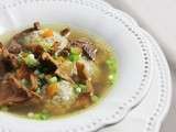 Bouillon aux girolles et boulettes gingembre-girolles pour le Marathon Champignons