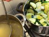 Comment faire un bouillon de volaille maison