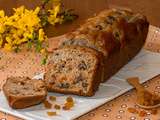 Cake aux bananes, noix et raisins secs