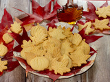 Sablés feuilles d’automne au sirop d’érable