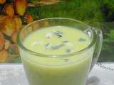 Soupe de courgettes au roquefort