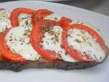 Tomate mozzarella chaude