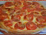 Tarte fine aux tomates et scamorza fumée