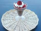 Mousse au chocolat et aux fraises