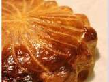 Pithivier : la galette à la crème d'amande festonnée (cap)