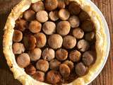 Tarte au boudin blanc sur un lit d’oignons caramélisés