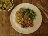 Boulettes de porc craquantes, sauce au cari et aux pommes