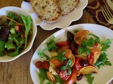 Pavés de tofu au goût de feta à la tombée de tomates