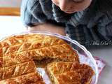 Faire une galette des rois avec un jeune enfant