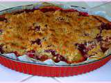 Tarte crumble fruits rouges et rhubarbe