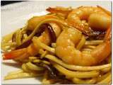 Nouilles sautées aux Crevettes à la Chinoise