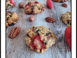 Biscuits healthy aux noix fraises et chocolat