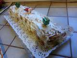 Buche au citron et framboises meringuee