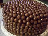 Gateau multi couches aux maltesers